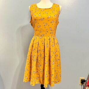 Paper Plane London Dress Large Yellow Llama A-line Sleeveless Knee Length